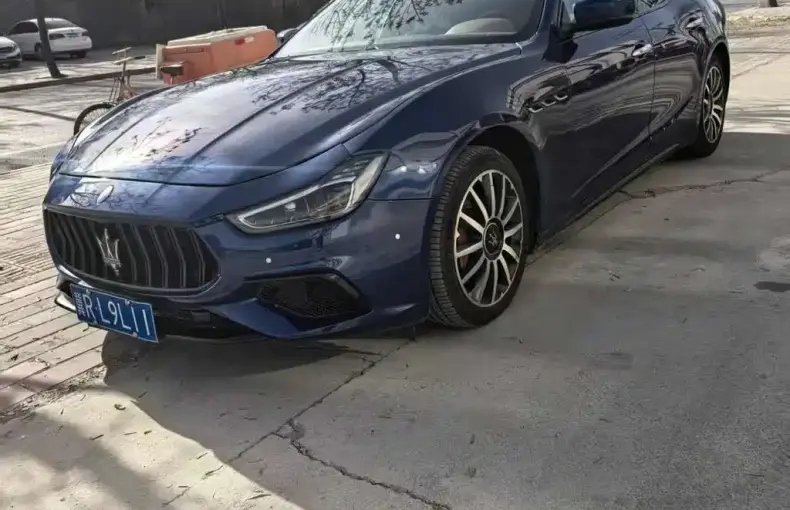 Maserati Ghibli 2016 из Китая