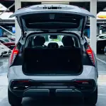 Geely Boyue L 2025 181 л.с. из Китая