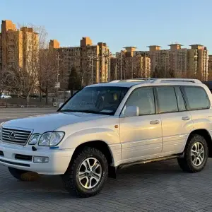 Lexus LX 2007 из Китая