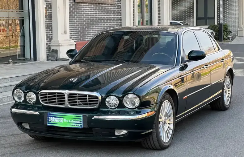 Jaguar XJ 2005 из Китая