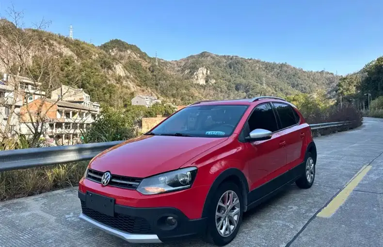 Volkswagen Polo 2015 из Китая