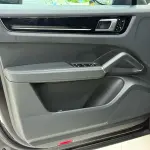 Porsche Cayenne 2020 лот 56682224 из Китая