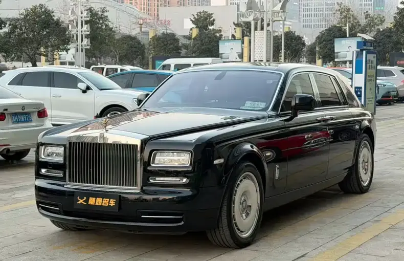 Rolls-Royce Phantom 2017 из Китая