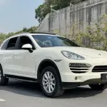 Porsche Cayenne 2012 из Китая