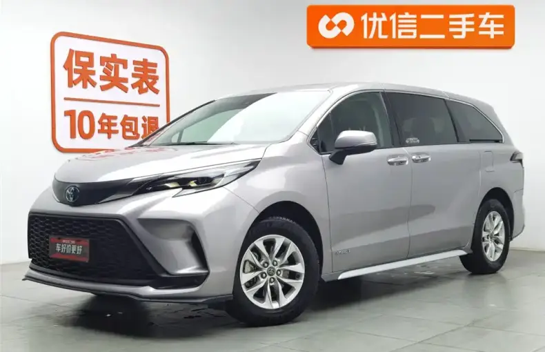 Toyota Granvia 2023 из Китая