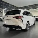 Toyota Granvia 2025 из Китая