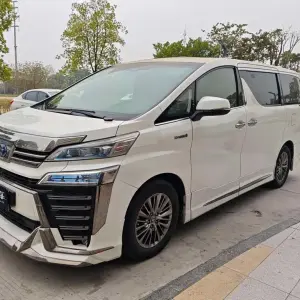 Toyota Vellfire 2022 из Китая