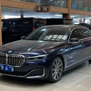 BMW 7 Series 2022 из Китая