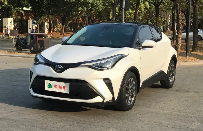 Toyota C-HR 2022 из Китая