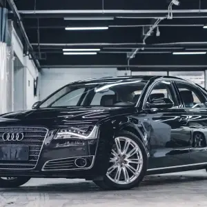 Audi A8 2013 из Китая