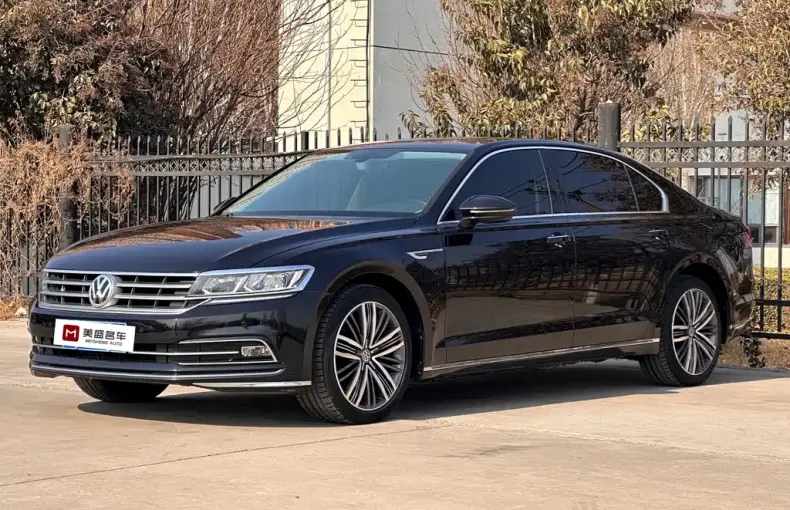 Volkswagen Phideon 2017 из Китая
