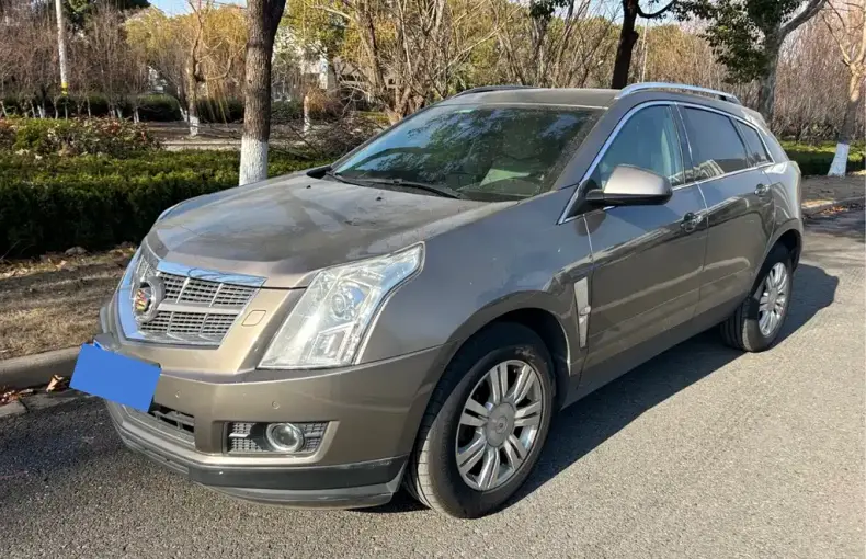 Cadillac SRX 2011 из Китая