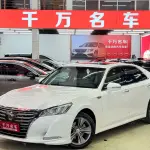Toyota Crown 2016 из Китая