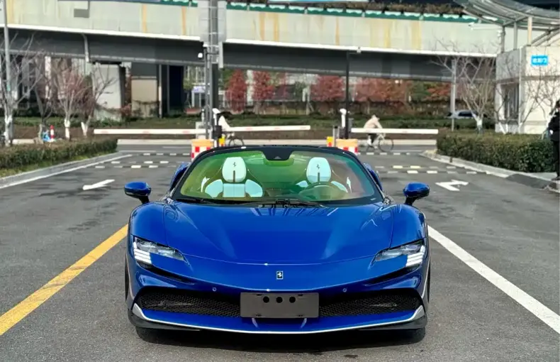Ferrari SF90 2023 из Китая