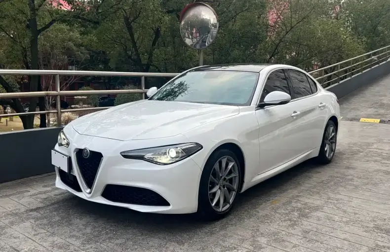Alfa Romeo Giulia 2019 из Китая