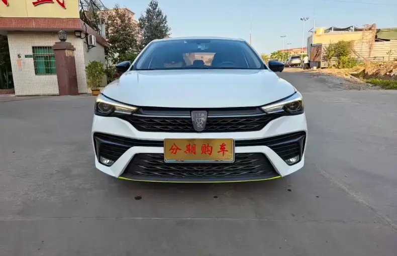 Roewe i5 2023 из Китая