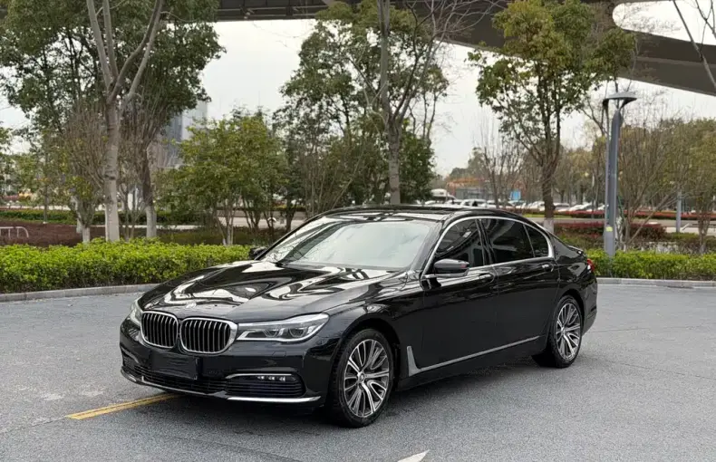 BMW 7 Series 2016 из Китая