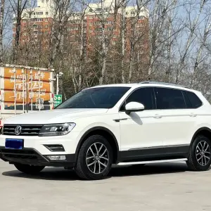 Volkswagen Tiguan L 2018 из Китая