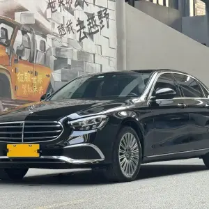 Mercedes-Benz E-Class 2023 из Китая