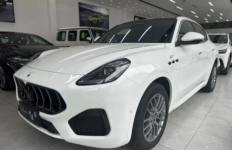 Maserati Grecale из Китая