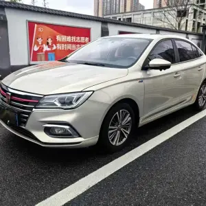 Roewe i5 2019 из Китая