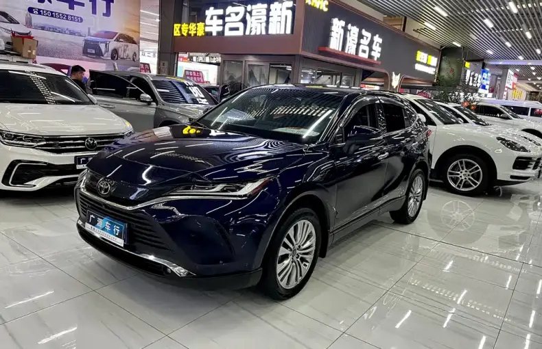 Toyota Harrier 2022 из Китая