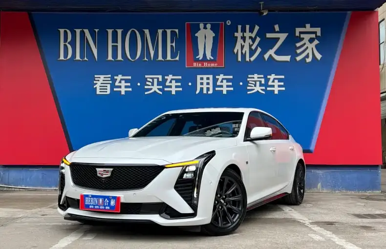 Cadillac CT5 2024 из Китая