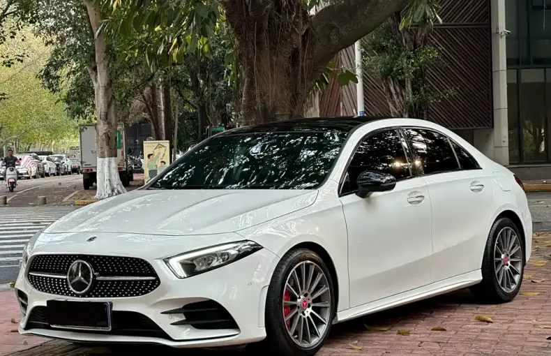 Mercedes-Benz A-Class 2020 из Китая