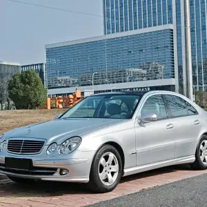 Mercedes-Benz E-Class 2006 из Китая