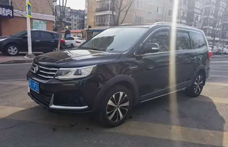 Fengxing X6 2018 из Китая