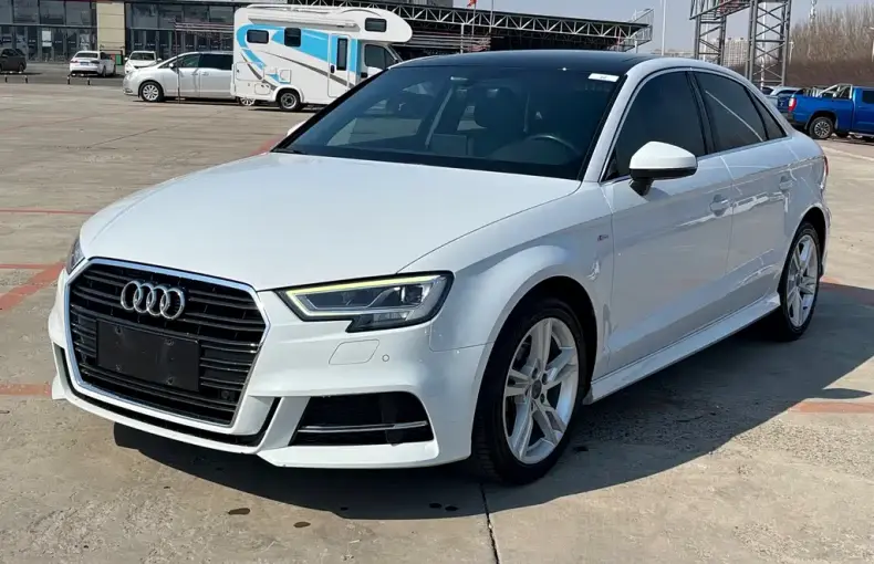 Audi A3 2019 из Китая