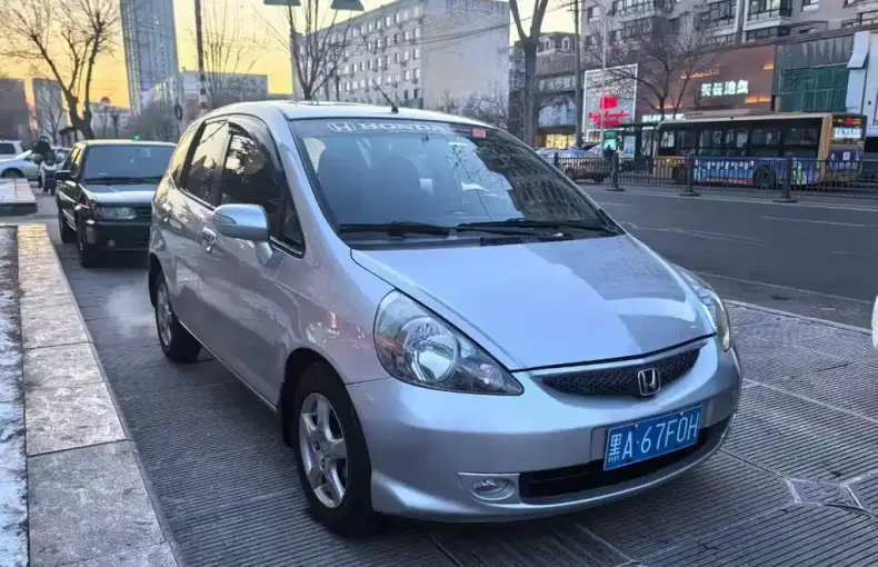 Honda Fit 2007 из Китая