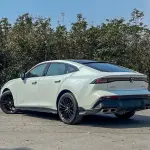 Changan UNI-V 2024 из Китая