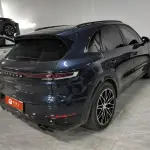 Porsche Cayenne Hybrid 2024 из Китая