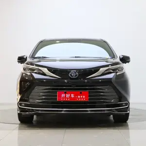 Toyota Sienna 2023 из Китая