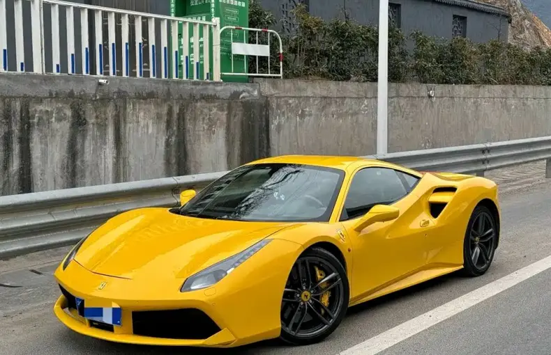 Ferrari 488 2017 из Китая