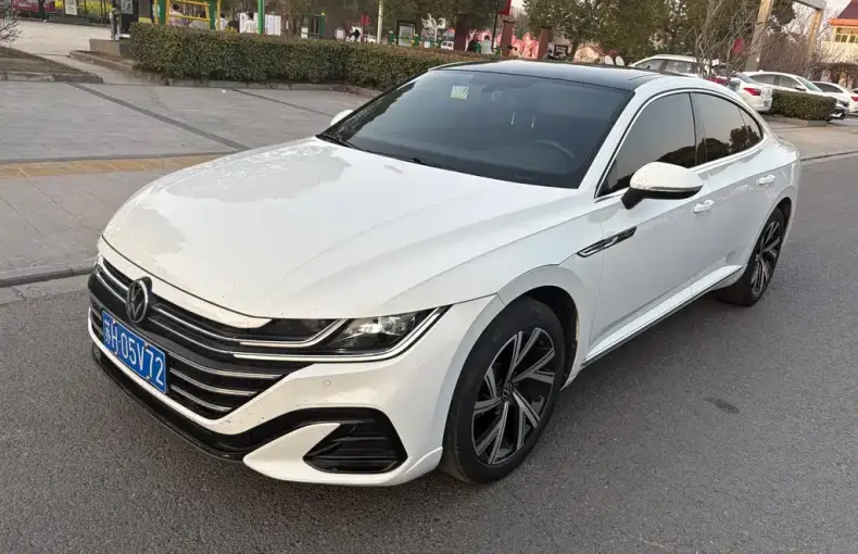 Volkswagen CC 2022 из Китая