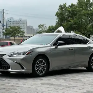 Lexus ES 2022 из Китая