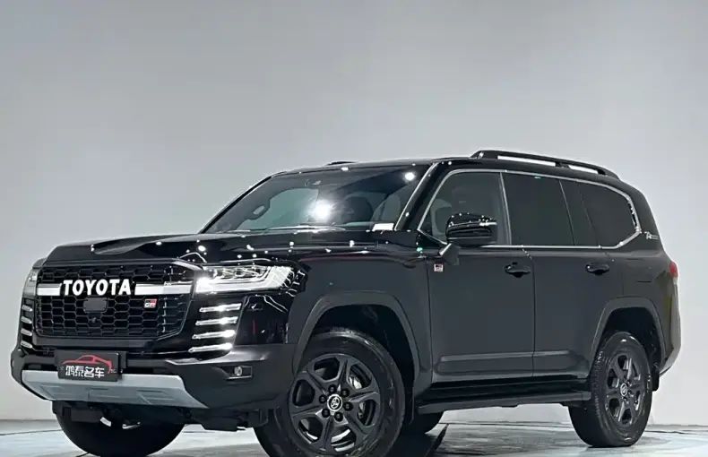 Toyota Land Cruiser 2023 из Китая