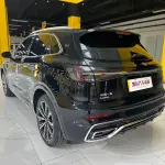 Hongqi Hongqi HS5 2023 из Китая