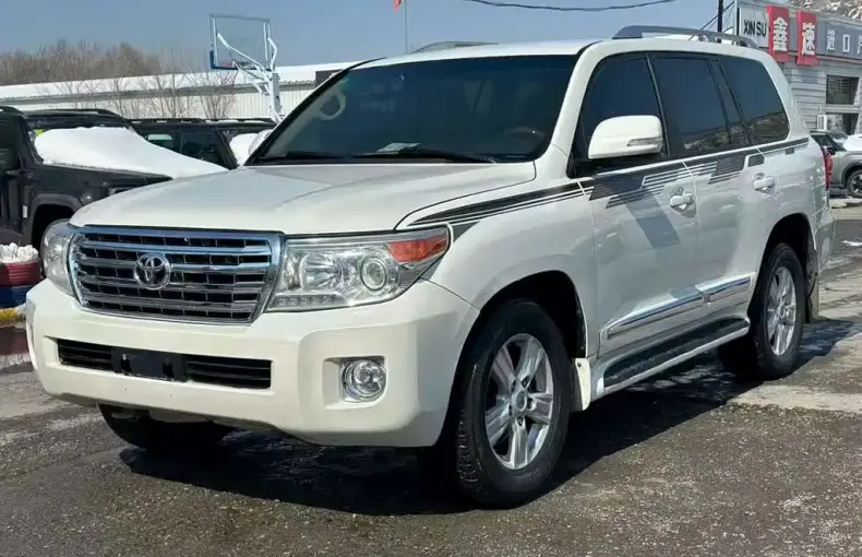 Toyota Land Cruiser 2015 из Китая