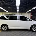 Toyota Sienna 2016 из Китая