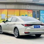 Lexus ES 2025 из Китая