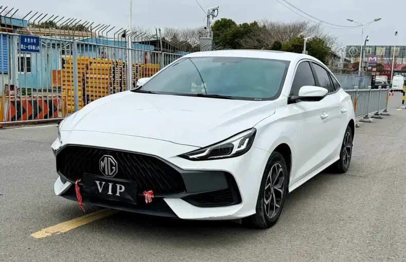 MG MG5 2022 из Китая