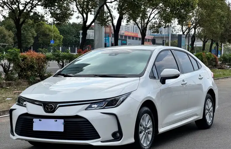 Toyota Corolla 2023 из Китая