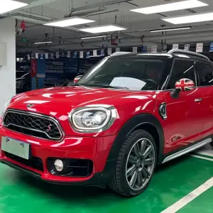 MINI Mini Countryman 2019 из Китая