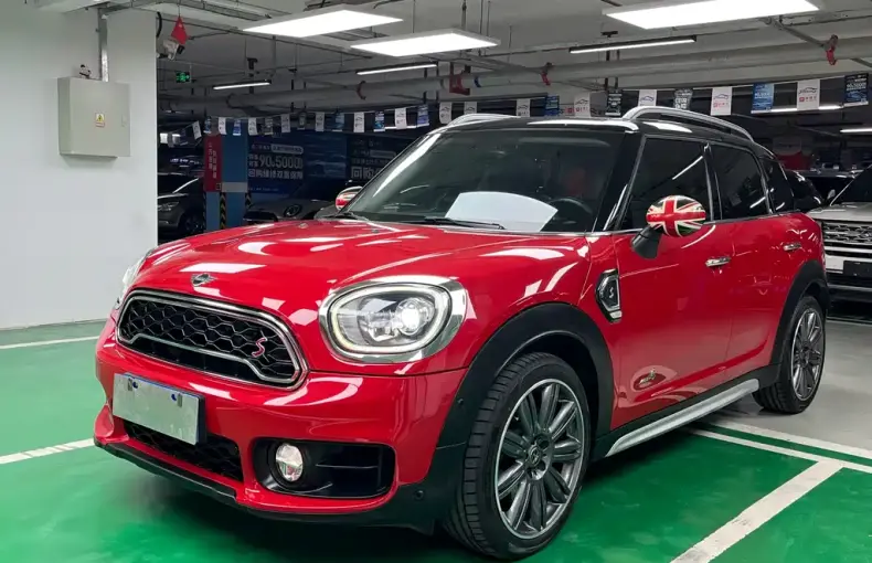 MINI Mini Countryman 2019 из Китая