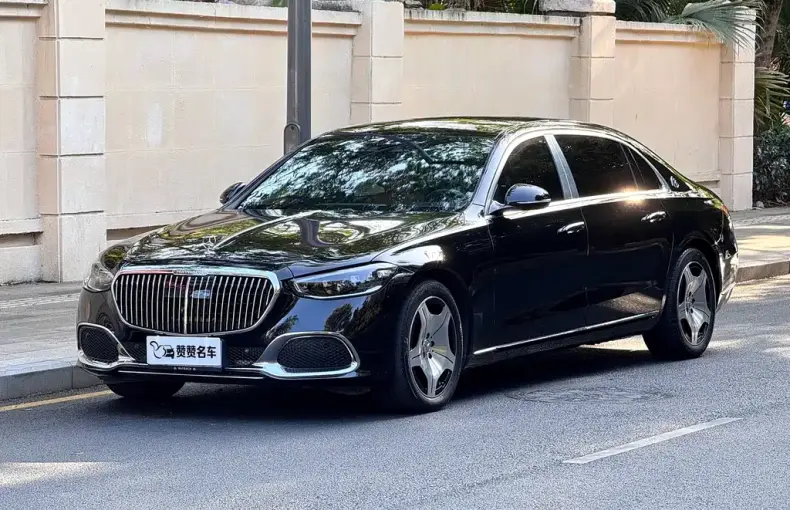 Mercedes-Benz S-Class 2023 из Китая