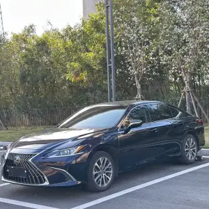 Lexus ES 2021 из Китая