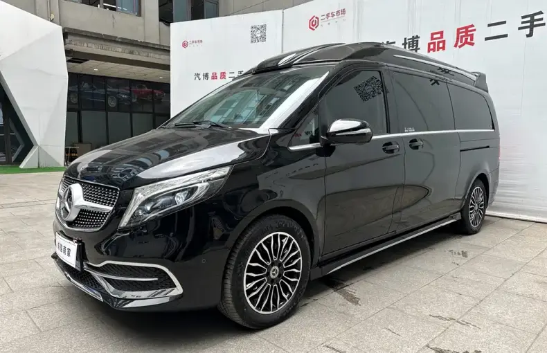 Mercedes-Benz V-Class 2023 из Китая